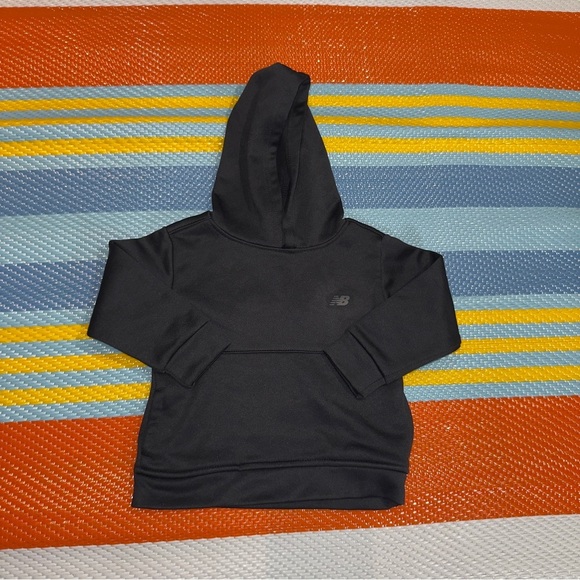 New Balance Black Hoodie Sweater Baby Size 18 Months - Picture 1 of 3